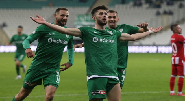 Bursaspor Boluspor'u eli boş yolladı