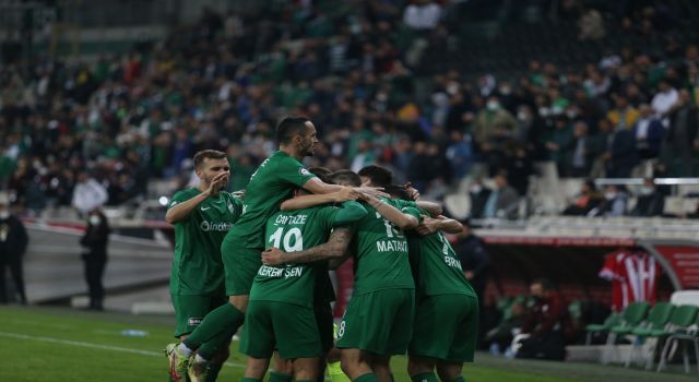 Bursaspor sahasında İstanbulspor’u konuk edecek