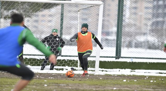 Bursaspor çift kale maç yaptı