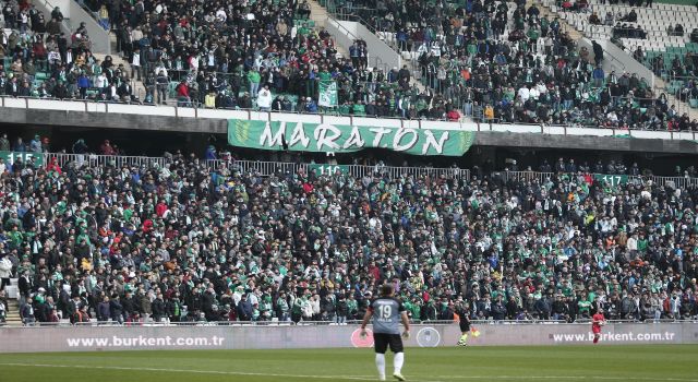 Bursaspor, kötü tezahürat nedeniyle PFDK’ya sevk edildi