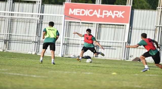 Bursaspor ara vermeden çalışıyor