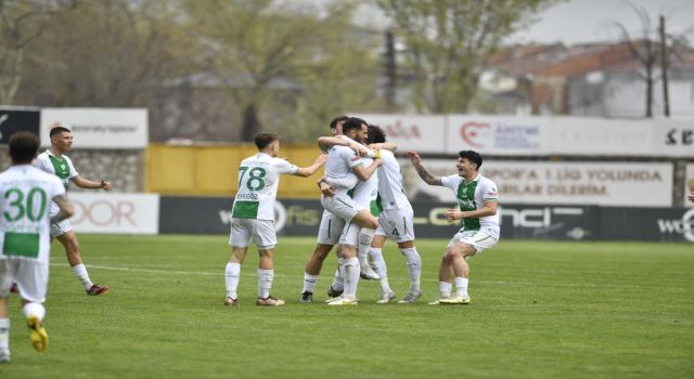 Bursaspor'un Özer Hurmacı ile golcü kimliği ortaya çıktı