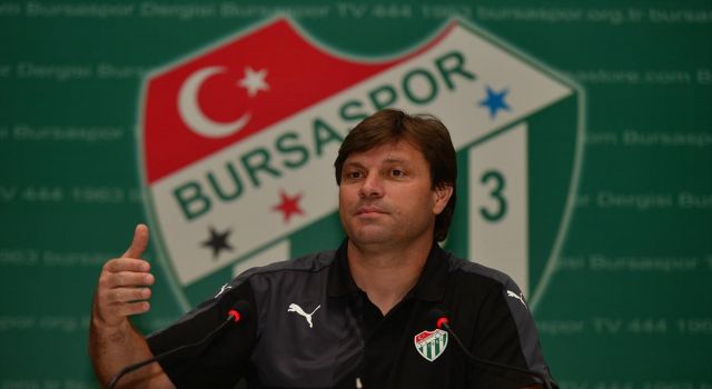 Bursaspor'un şampiyon teknik adamından önemli açıklama : 'Türk futbolunun...'