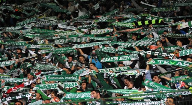 Bursaspor yönetimi, Bursa Valisi Mahmut Demirtaş’ı ziyaret etti