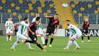 Bursaspor Gençlerbirliği'ne mağlup oldu