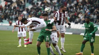 Bursaspor hem içerde hem dışarda kayıp!