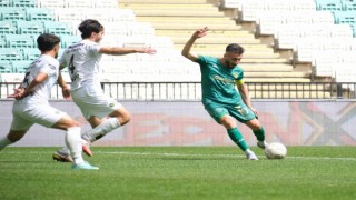 Tam 8 gol... Bursaspor düellodan galip çıkamadı!