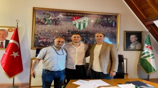 Bursaspor, Deniz Aydın’la sözleşme imzaladı